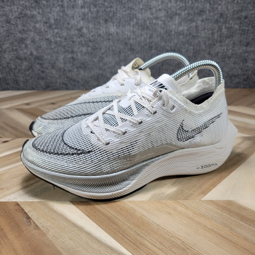 Nike ZoomX Vaporfly Next% Women's 6.5 White Silver Running Trainer cu4123-100 - Picture 2 of 13